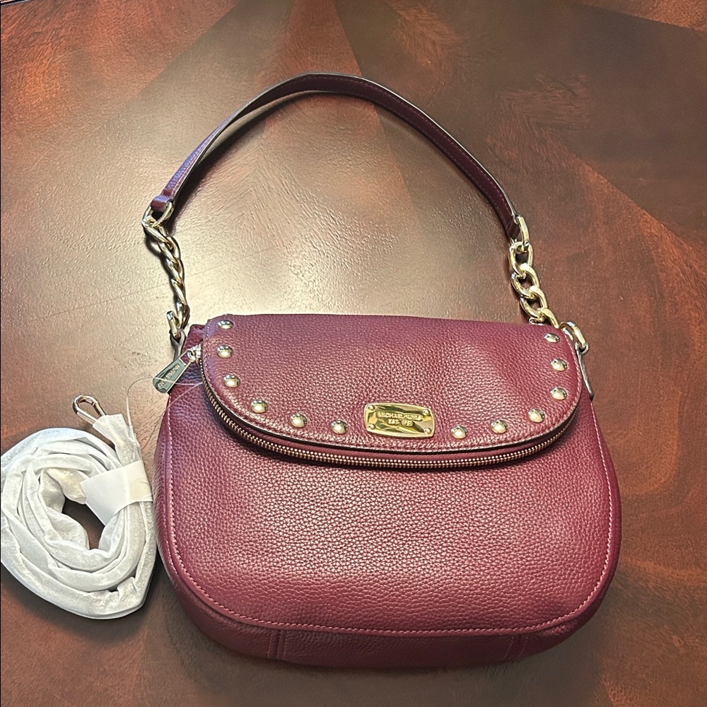 Michael Kors NWT Bedford Merlot Burgundy Leather Gold studded cross/shoulder Bag